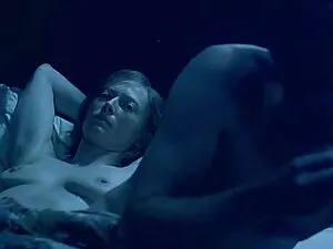 一对夫妇，一个事实。 黑色阿罗哈管