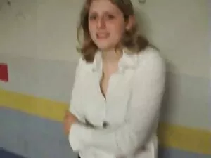 我如何成为一个妓女 日本色情电影