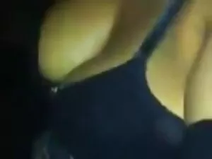 艾米莉*艾迪生和兰迪*摩尔 4色情管