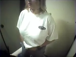 极端的视频是一个强大的节拍，陷入法律 每 ...