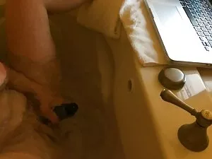 捆绑，疲惫劳拉更多-1080p 男性色情 ...