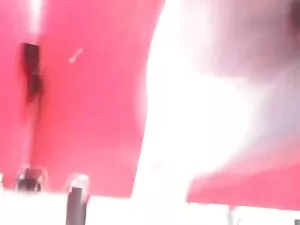 性别Groupen是一个金发女郎 同性恋 ...