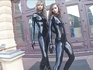 美味的肛门，张开嘴的美丽的女孩艾米莉*威 ...